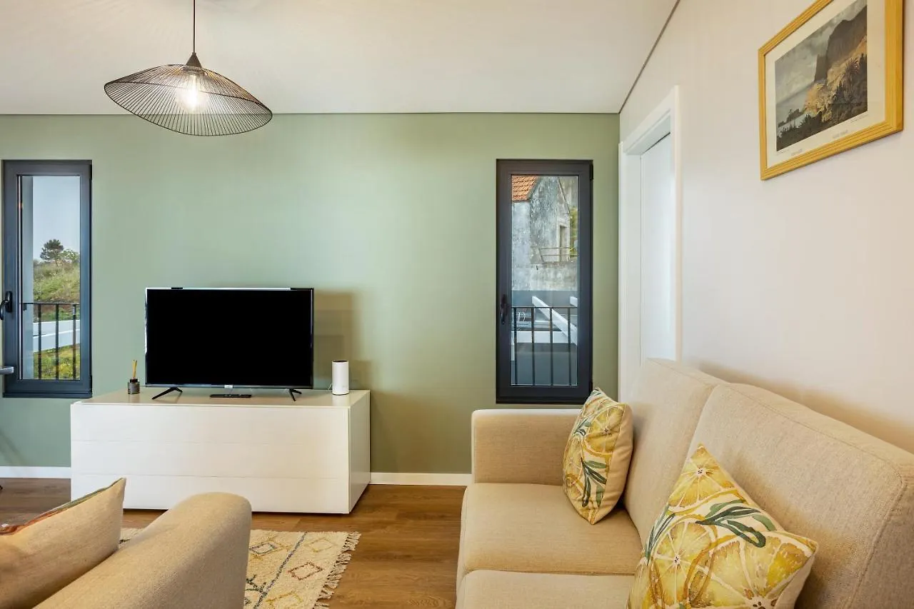 Referta Apartamento T1 Prazeres 0*,  Portugalia